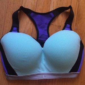 Victoria Secret Sports Bra | VSX Sport